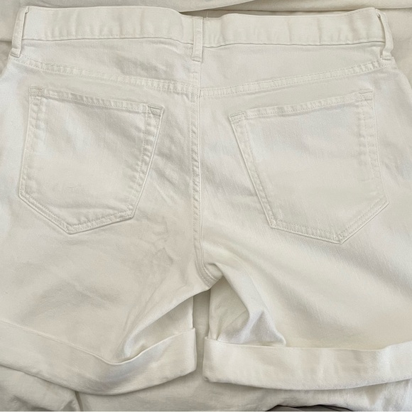 Eddie Bauer Boyfriend cut white shorts size 8 - Picture 5 of 6